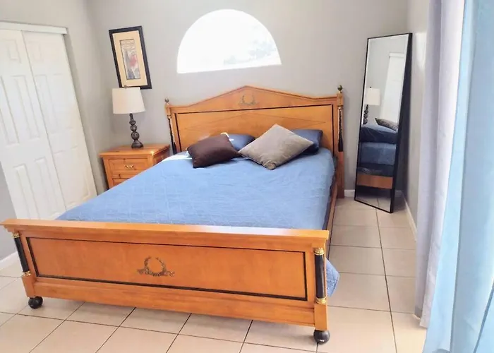 Madriguera House Holiday home Phoenix